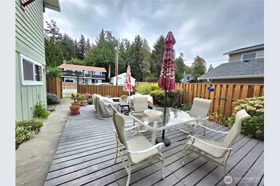 107 Utsalady Road, Camano Island, WA 98282 - Photo 5