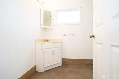 18225 SE 416th Street, Enumclaw, WA 98022 - Photo 13