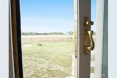 18225 SE 416th Street, Enumclaw, WA 98022 - Photo 23