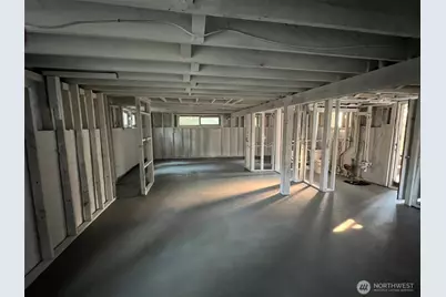 4053 NE 55th Street, Seattle, WA 98105 - Photo 5