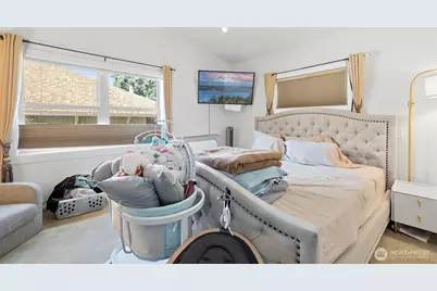 128 NE 125th Street, Seattle, WA 98125 - Photo 21