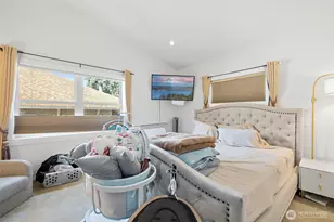 128 NE 125th St, Seattle, WA 98125 - Photo 21