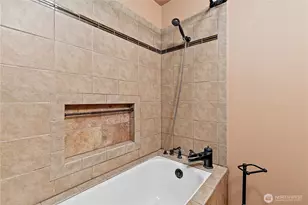 401 San Mar Dr NE, Olympia, WA 98506 - Photo 21