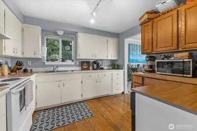 5302 Sound Avenue, Everett, WA 98203 - Photo 15