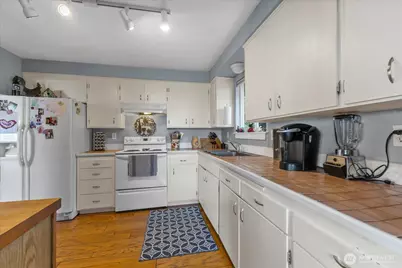 5302 Sound Avenue, Everett, WA 98203 - Photo 17