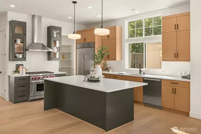 13104 NE 103rd Place, Kirkland, WA 98033 - Photo 11