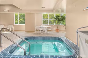 121 Vine St, Seattle, WA 98121 - Photo 23