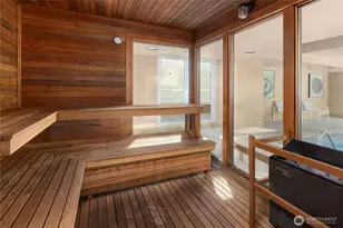 121 Vine St, Seattle, WA 98121 - Photo 21