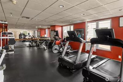 121 Vine Street #506, Seattle, WA 98121 - Photo 17