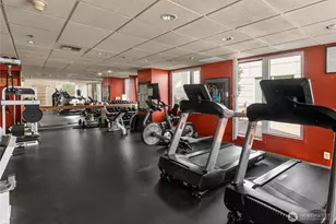 121 Vine St, Seattle, WA 98121 - Photo 17