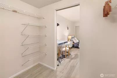 121 Vine Street #506, Seattle, WA 98121 - Photo 15