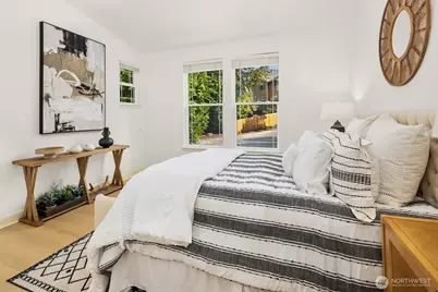 16255 SE 66th St, Bellevue, WA 98006 - Photo 19