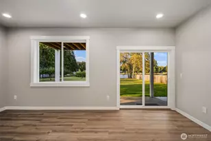 8319 S Lake Ketchum Rd, Stanwood, WA 98292 - Photo 21