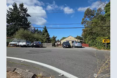 10603 12th Avenue SW, Seattle, WA 98146 - Photo 5