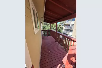 10603 12th Avenue SW, Seattle, WA 98146 - Photo 9