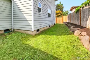 9912 Holly Dr, Everett, WA 98204 - Photo 25