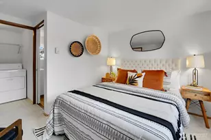 9912 Holly Dr, Everett, WA 98204 - Photo 7