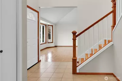 17217 Larch Way, Lynnwood, WA 98037 - Photo 5