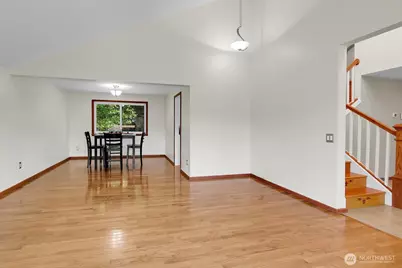 17217 Larch Way, Lynnwood, WA 98037 - Photo 9