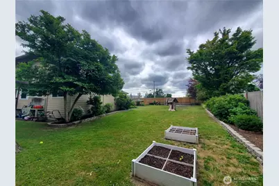 17217 Larch Way, Lynnwood, WA 98037 - Photo 35