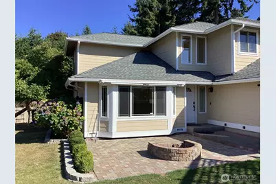 17217 Larch Way, Lynnwood, WA 98037 - Photo 3