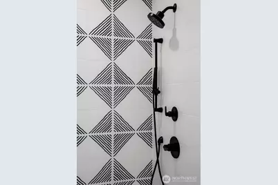 7335 21st Avenue NE #B, Seattle, WA 98115 - Photo 21