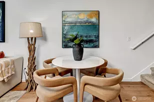 1227 E Roy St, Seattle, WA 98102 - Photo 13