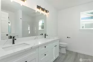 371 E Sullivan St, Allyn, WA 98524 - Photo 11