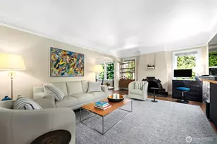 4915 Linden Ave N, Seattle, WA 98103 - Photo 5