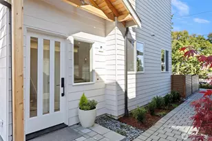 8005 25th Ave NW, Seattle, WA 98117 - Photo 3