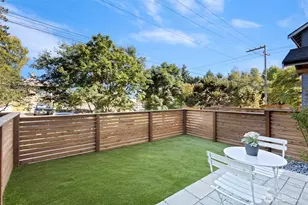 8005 25th Ave NW, Seattle, WA 98117 - Photo 11