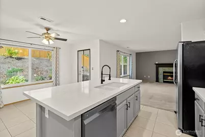 11502 138th Street Ct E, Puyallup, WA 98374 - Photo 9