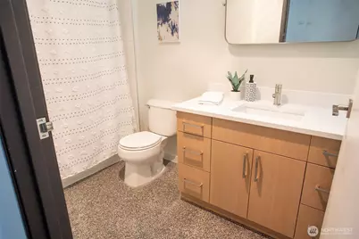 2500 Western Ave Avenue #510, Seattle, WA 98121 - Photo 13