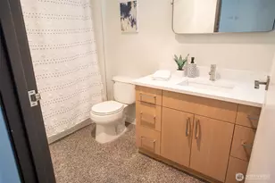 2500 Western Ave Ave, Seattle, WA 98121 - Photo 13