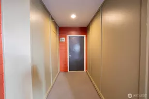 2500 Western Ave Ave, Seattle, WA 98121 - Photo 19