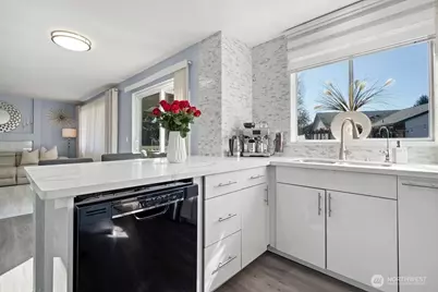 4312 214th St Court E, Spanaway, WA 98387 - Photo 11