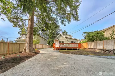 9912 Holly Drive #A, Everett, WA 98204 - Photo 3