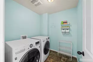 1324 Daffodil Ave NE, Orting, WA 98360 - Photo 15