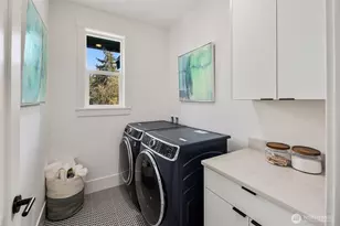 14140 SE 8th St, Bellevue, WA 98007 - Photo 33