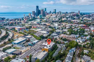 827 Hiawatha Pl S, Seattle, WA 98144 - Photo 31