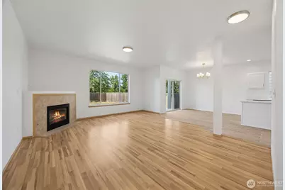 11211 181st Street Ct E, Puyallup, WA 98374 - Photo 3