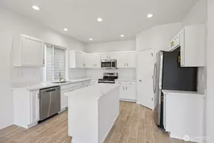 11211 181st St Ct E, Puyallup, WA 98374 - Photo 9