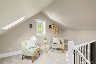 9547 Wallingford Ave N, Seattle, WA 98103 - Photo 19