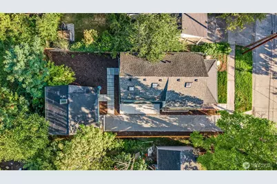 9547 Wallingford Avenue N, Seattle, WA 98103 - Photo 39