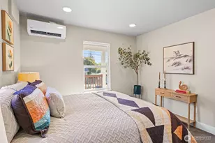 9547 Wallingford Ave N, Seattle, WA 98103 - Photo 9