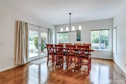 2440 Alaska Avenue E, Port Orchard, WA 98366 - Photo 9