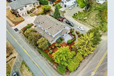 2440 Alaska Avenue E, Port Orchard, WA 98366 - Photo 35