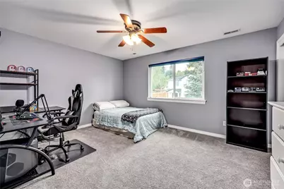 2440 Alaska Avenue E, Port Orchard, WA 98366 - Photo 15