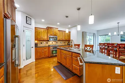 2440 Alaska Avenue E, Port Orchard, WA 98366 - Photo 3