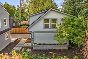 9545 Wallingford Ave N, Seattle, WA 98103 - Photo 3